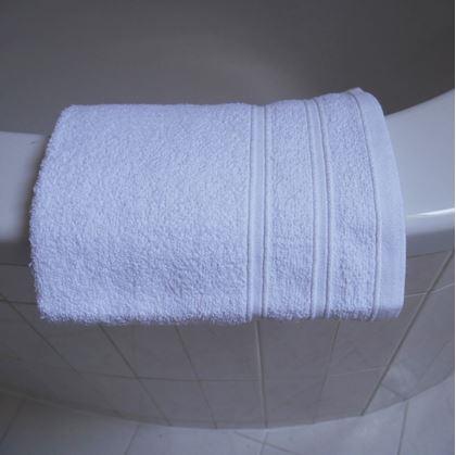 Obrázok z Uterák 100% bavlna 50 x 100 cm - biely