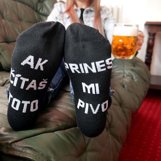 Obrázok z Ponožky - Prines mi pivo