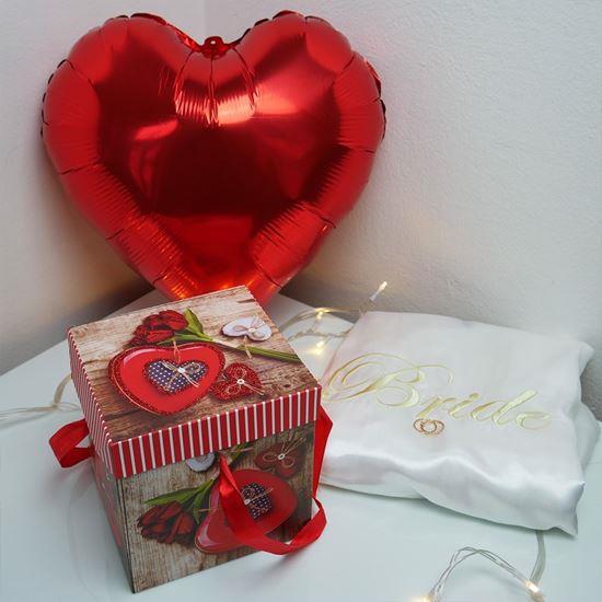 Obrázok z Darčeková krabička 15 cm - srdce s ružou