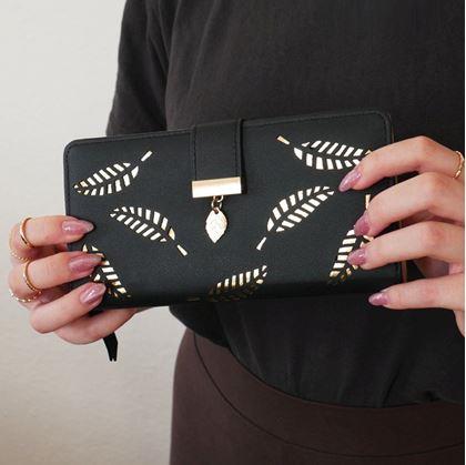 Obrázok z Dámska peňaženka s pierkom - čierna