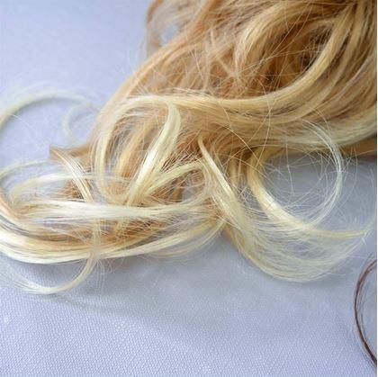 Obrázok z Príčesok do vlasov drdol - plavá blond
