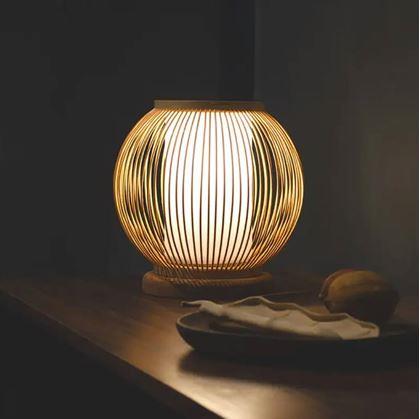 Obrázok z Bambusová stolná lampa s LED žiarovkou