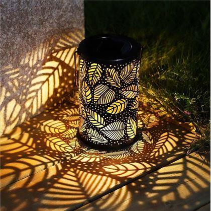 Obrázok z Solárna záhradná tieniaca LED lampa