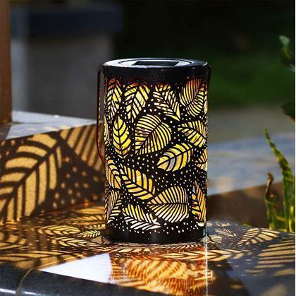 Obrázok z Solárna záhradná tieniaca LED lampa