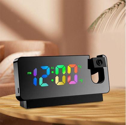 Obrázok z Digitálny budík s projekciou času