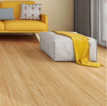 Obrázok z PVC samolepiaca drevená podlaha  -  dub svetlý