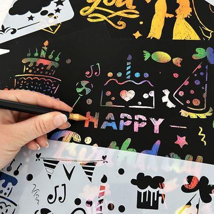 Obrázok z 5 ks vyškrabávacích šablón A4 + 2 perá