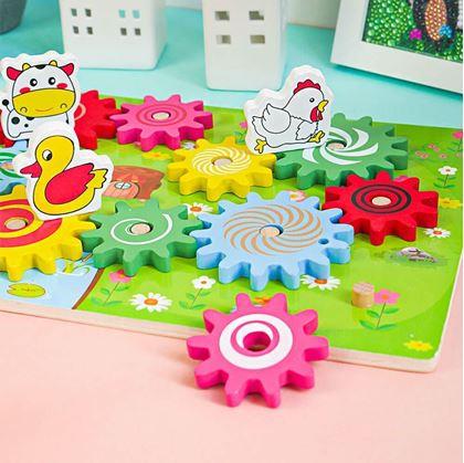 Obrázok z Drevená hračka so ozubenými kolieskami so zvieratkami