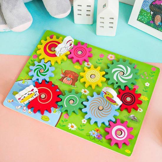 Obrázok z Drevená hračka so ozubenými kolieskami so zvieratkami