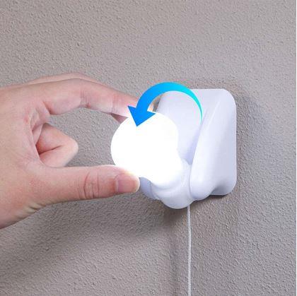 Obrázok z Nástenná LED lampička k posteli so šnúrkovým vypínačom