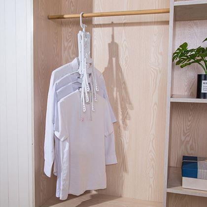 Obrázok z Multifunkčný úsporný vešiak do skrine s 8 ramienkami