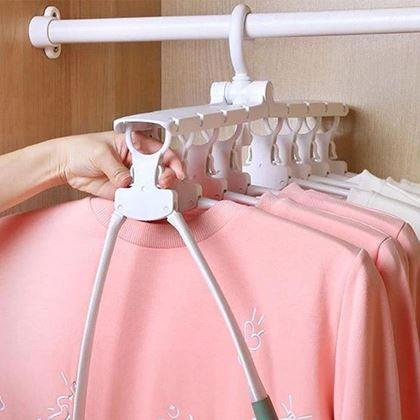 Obrázok z Multifunkčný úsporný vešiak do skrine s 8 ramienkami