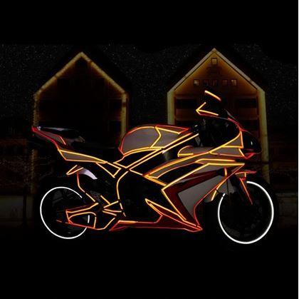 Obrázok z Samolepiaca reflexná páska na bicykel - strieborná 8 m