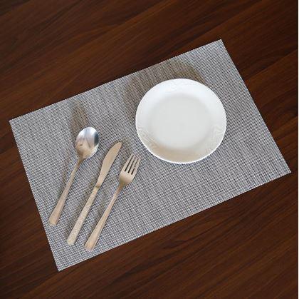 Obrázok z Farebné prestieranie na stôl -  sivé