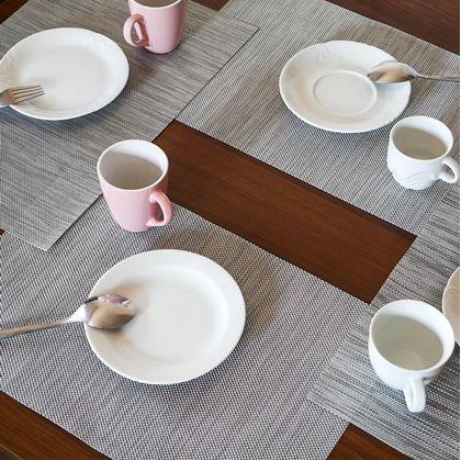 Obrázok z Farebné prestieranie na stôl -  sivé