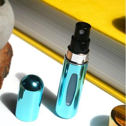 Obrázok z Plniteľný rozprašovač na parfum  -  modrý