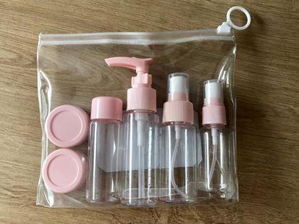 Obrázok z Sada cestovných fľaštičiek na kozmetiku v taštičke do lietadla 50 ml