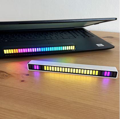 Obrázok z LED svetelný panel reagujúci na zvuk  -  biely