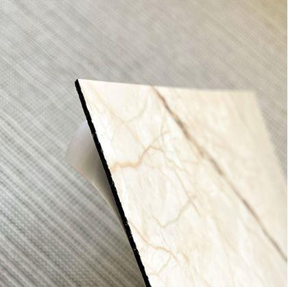 Obrázok z Samolepiaci obklad 60x30 cm - okrový mramor