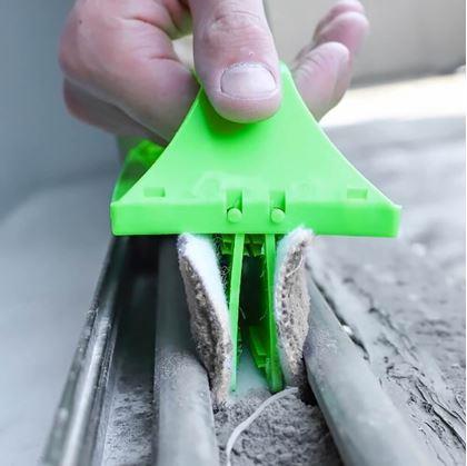 Obrázok z Pomôcka na čistenie rámov/drážok okien