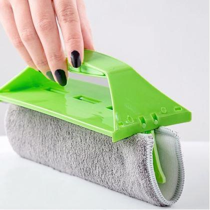 Obrázok z Pomôcka na čistenie rámov/drážok okien