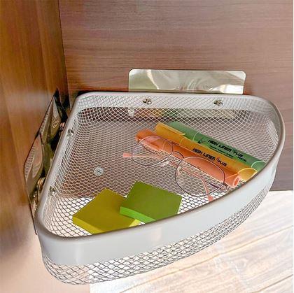 Obrázok z Kovová nalepovacia rohová polička