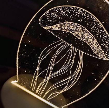 Obrázok z Dekoratívna 3D lampa  -  medúza