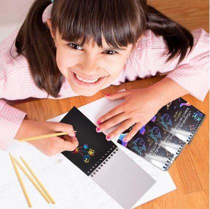 Obrázok z Vyškrabávací duhový notes