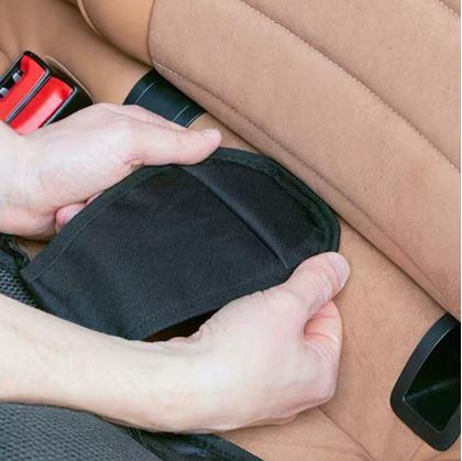 Obrázok z Ochrana sedadla pod autosedačku