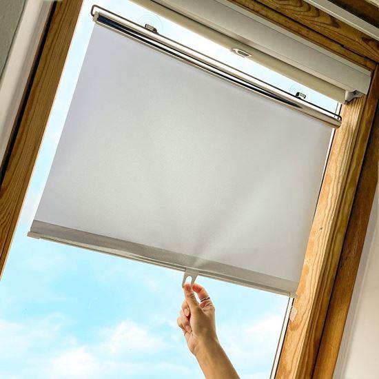 Obrázok z Rolovacia slnečná clona svetlá 50 x 125 cm