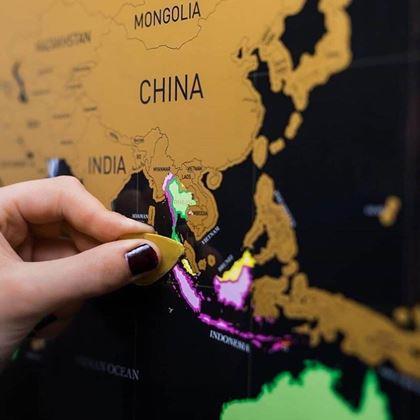 Obrázok z Stieracia mapa sveta deluxe - čierna