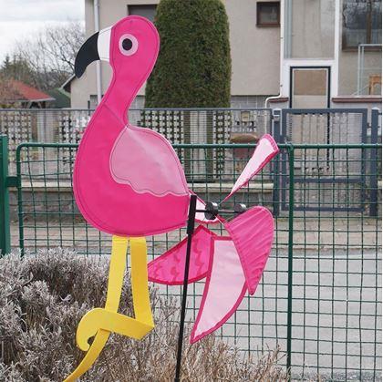 Obrázok z Vrtuľka na záhradu - plameniak