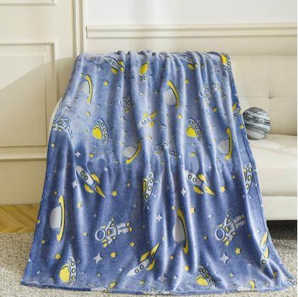 Obrázok z Svietiaca deka  -  vesmír