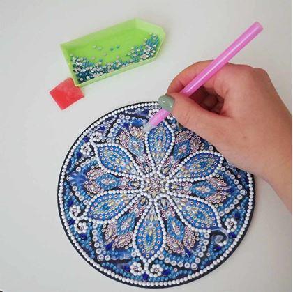 Obrázok z Diamantové maľovanie LED lampička mandala  -  modro fialová