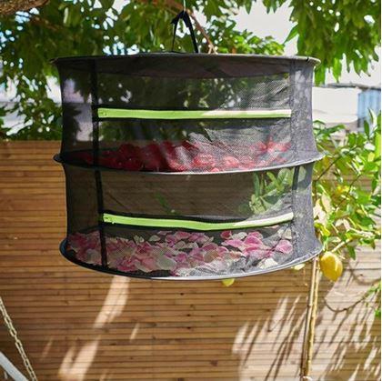 Obrázok z Závěsná sít na sušení bylinek, hub či koření - 4 poschodia