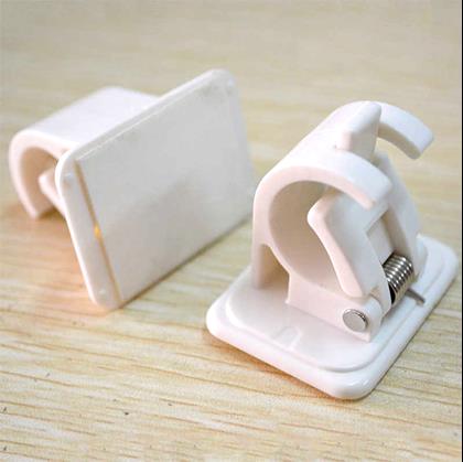 Obrázok z Nalepovacie držiaky na garníže 2 ks