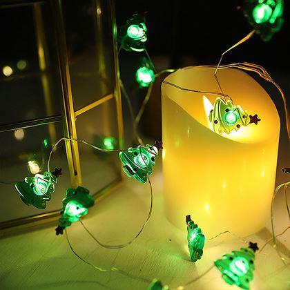 Obrázok z Svetelný reťazec - stromčeky