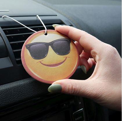 Obrázok z Vôňa do auta smajlík  -  kokos