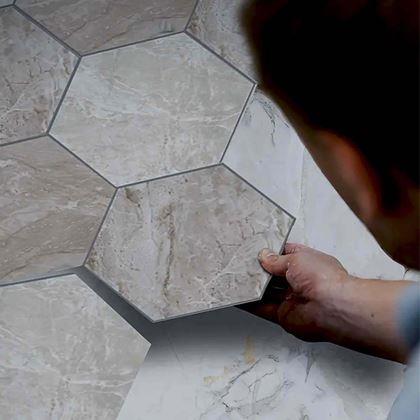 Obrázok z Tapeta hexagón 10 ks - sivá mozaika