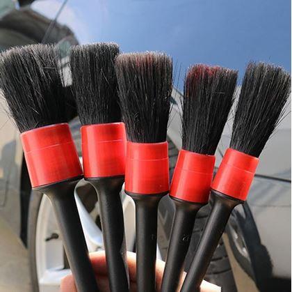 Obrázok z Sada 5 ks štetcov na čistenie interiéru auta