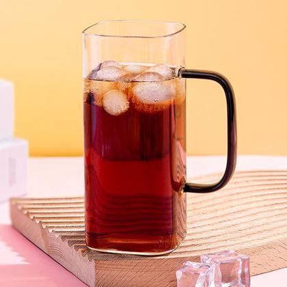 Obrázok z Hranatý pohár s viečkom, slamkou a uškom - 350 ml