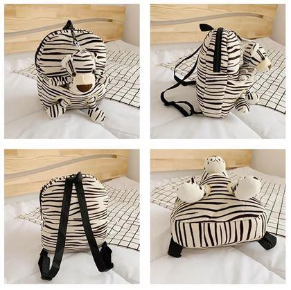 Obrázok z Detský batôžtek s vyberateľným plyšákom - tiger