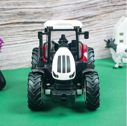 Obrázok z Traktor na diaľkové ovládanie