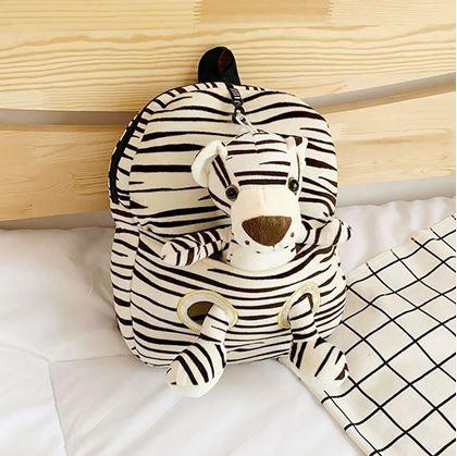 Obrázok z Detský batôžtek s vyberateľným plyšákom - tiger