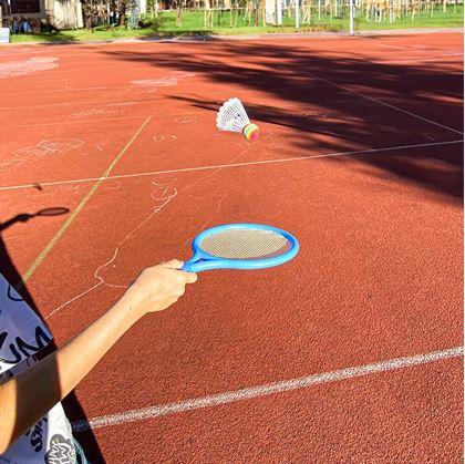 Obrázok z Detská sada na bedminton - rakety, loptička, košík