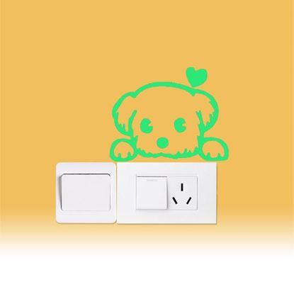 Obrázok Svietiace nálepky nad vypínač