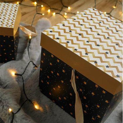 Obrázok z Darčeková krabička 22 cm  -  hviezdy
