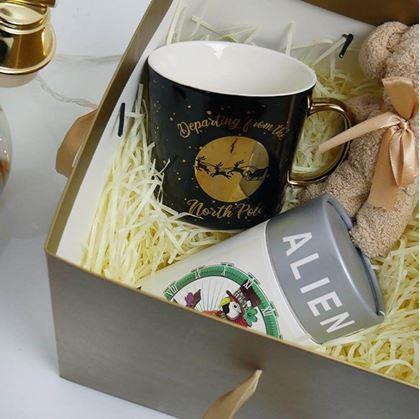 Obrázok z Darčeková krabička 22 cm  -  zlatá