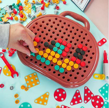 Obrázok z Skrutkovacie stavebnice pre deti