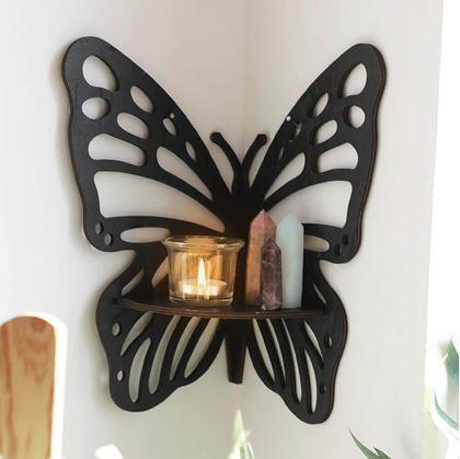 Obrázok z Drevená rohová polička motýľ  -  černá
